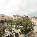 Deluxe Town Hall Square Flat In Historical Center 2